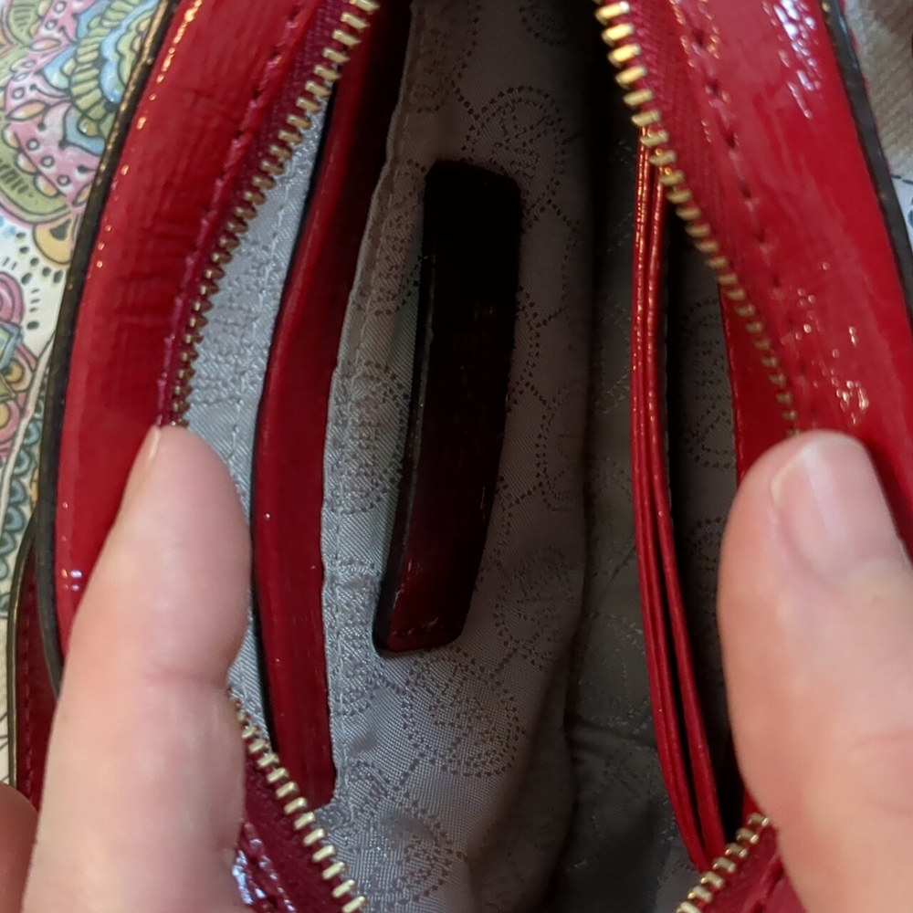 Michael Kors Red Saffiano Leather Jet Set Camera Crossbody Bag - Picture 5 of 6